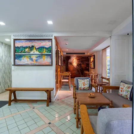 Sabai Sathorn Service Apartment